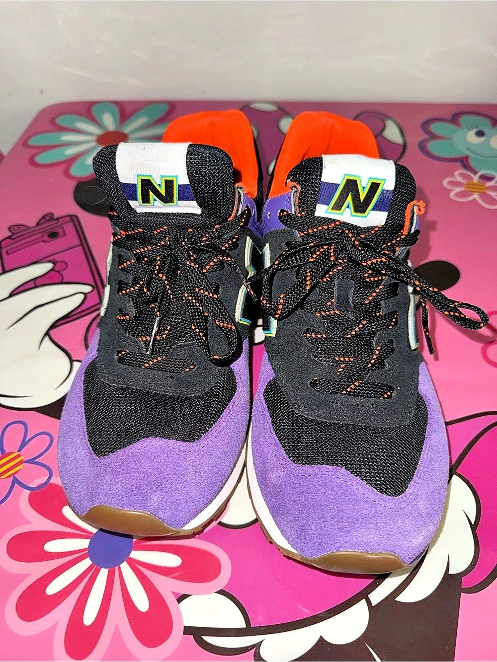 New Balance 574 Women's Purple & Black Sneakers US 8.5